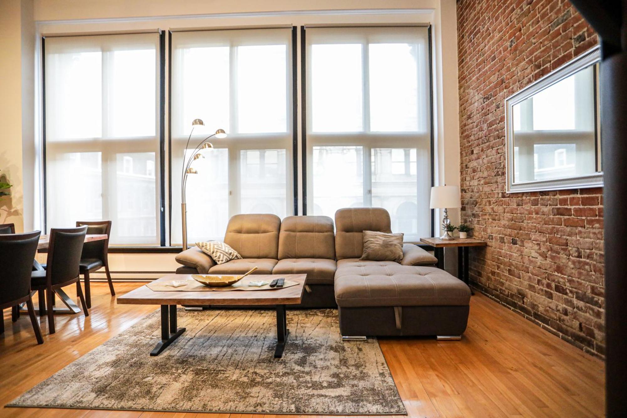 Apartment Elegant 1-bedroom In Old Port- 301
