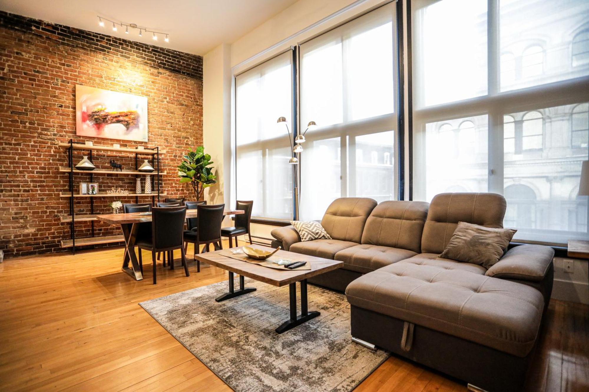Elegant 1-bedroom In Old Port- 301 Apartment *