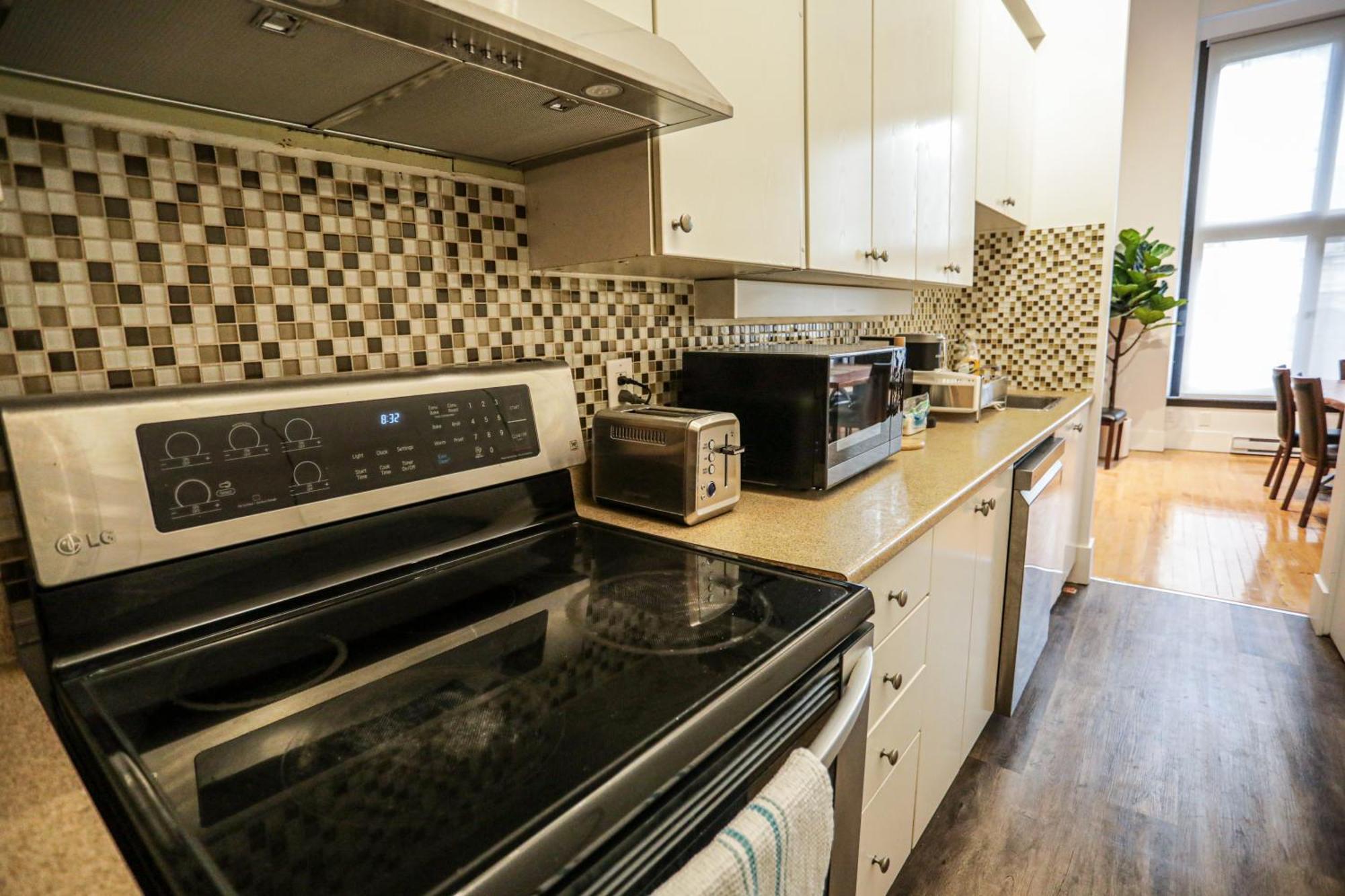 Elegant 1-bedroom In Old Port- 301 Apartment Montreal